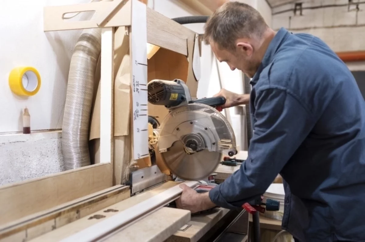 Немецкие компании собираются сократить около 150 тыс. рабочих мест