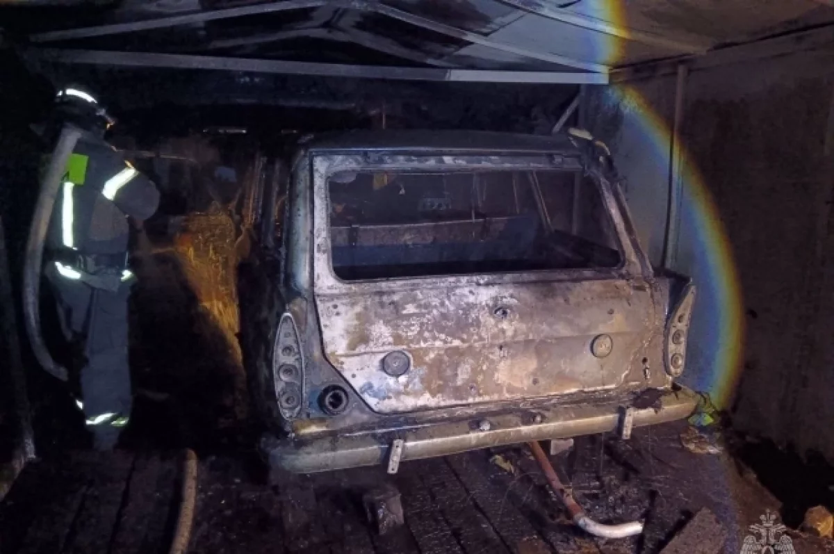 На улице Конечной в Твери человек сгорел заживо в гараже