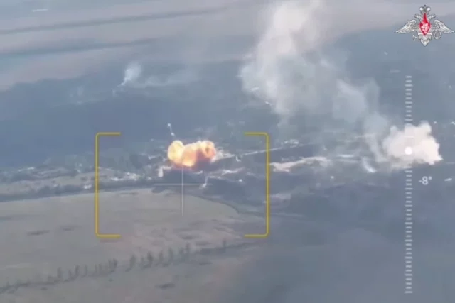 Бои в Мирнограде перешли в стадию жесткой зачистки.