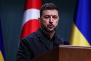 «Бомбы» летят на Киев. СМИ Запада начали унижать Зеленского на фоне кризиса