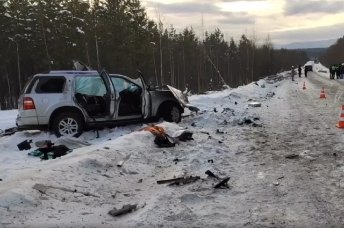 2 человека погибли и 2 пострадали в ДТП с большегрузом в Иркутской области