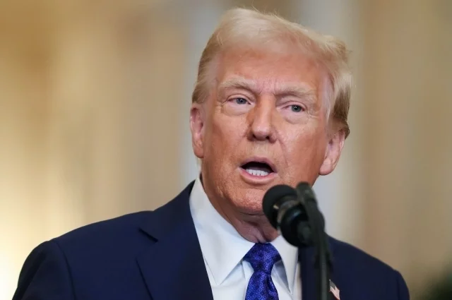 В Кремле заявили, что контакты между Москвой и Вашингтоном продолжаются.