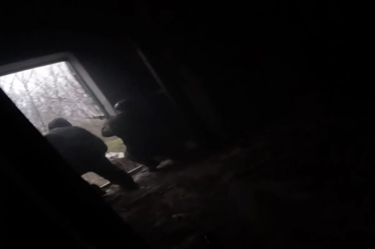 Раненый боец РФ попал в здание с боевиками ВСУ и снял видео их ликвидации