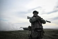 Российские войска продолжают уверенное наступление по всем направлениям специальной военной операции.