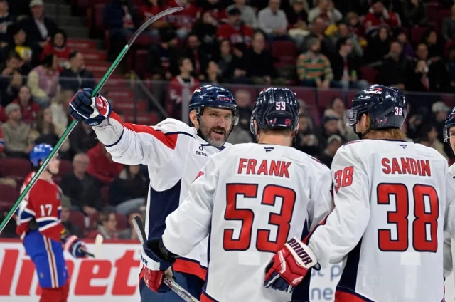 Российский форвард Александр Овечкин вновь ставит на уши Северную Америку.