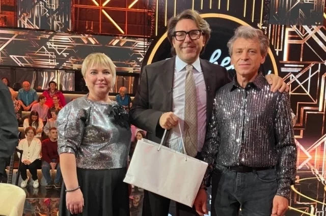 Ирина и Владимир с Андреем Малаховым на съёмках шоу «Привет, Андрей» 