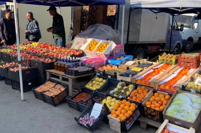 Некоторые ставропольцы предпочитают покупать продукты в супермаркетах.