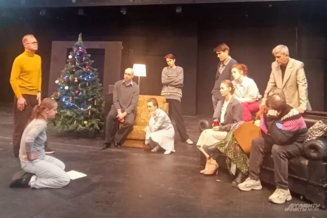 Для журналистов и блогеров «Современник» впервые провел масштабный пресс-тур, посвятив его двум грядущим премьерам — «Женитьбе Бальзаминова» и спектаклю «Спешите делать добро»