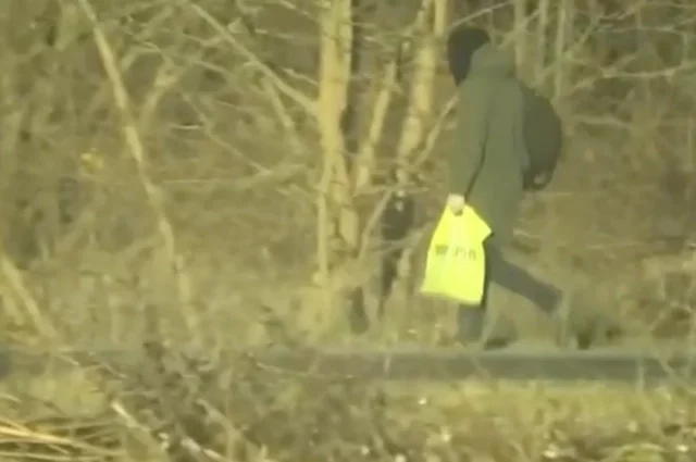 За подростком все время следили