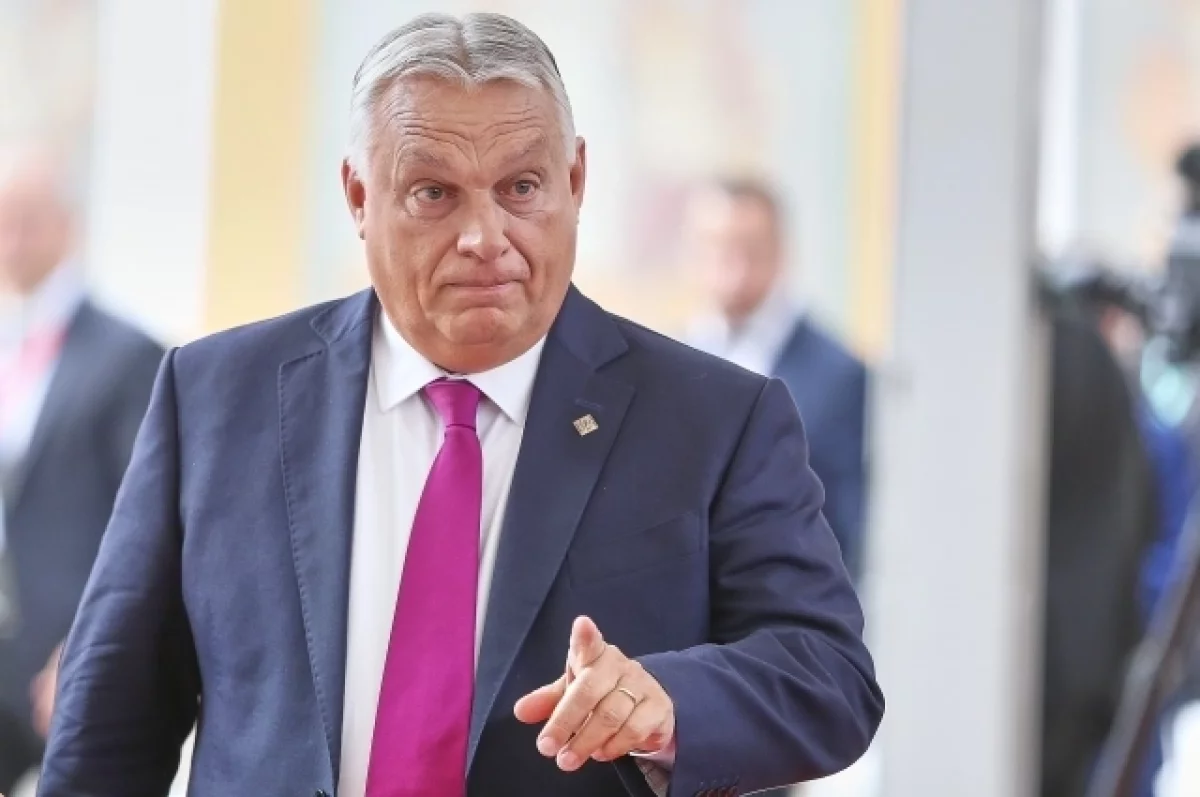 Орбан заявил, что Брюссель занят разработкой военных планов