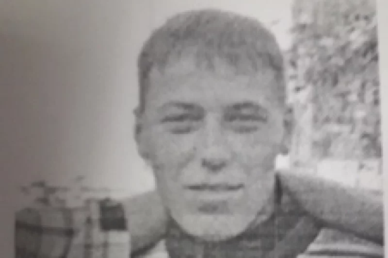 Кошолкин Андрей Олегович. Ушёл из дома в с. Бершеть 09.08.2016 и пропал без вести.