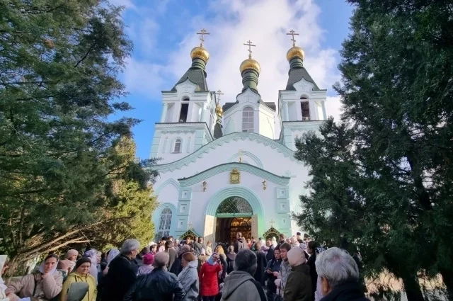Собравшиеся выражали искренние соболезнования родным и близким почившей.