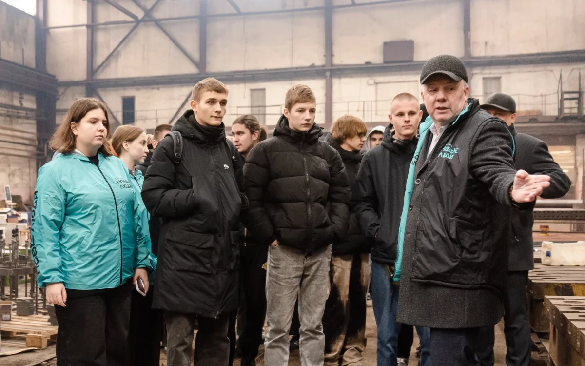 Брянские студенты познакомились с реальным производством на ЛДС-групп