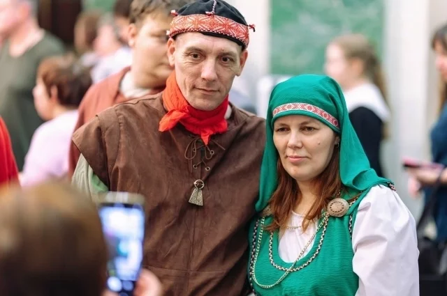 Две из трёх главных ролей сыграли люди с ментальной инвалидностью.