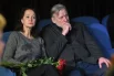 Актеры Ольга Кабо и Виктор Раков на церемонии прощания с народным артистом Всеволодом Шиловским. 