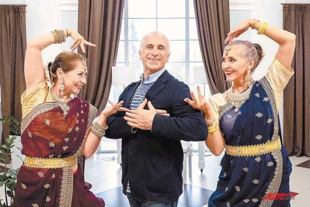 Судьба подарила Александру Кирилину вторую жизнь. И он решил наполнить её радостью танца – для себя и своих друзей-товарищей.