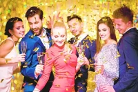 Не все работники хотят идти на новогодние корпоративы.