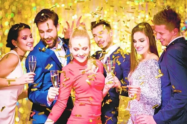 Не все работники хотят идти на новогодние корпоративы.