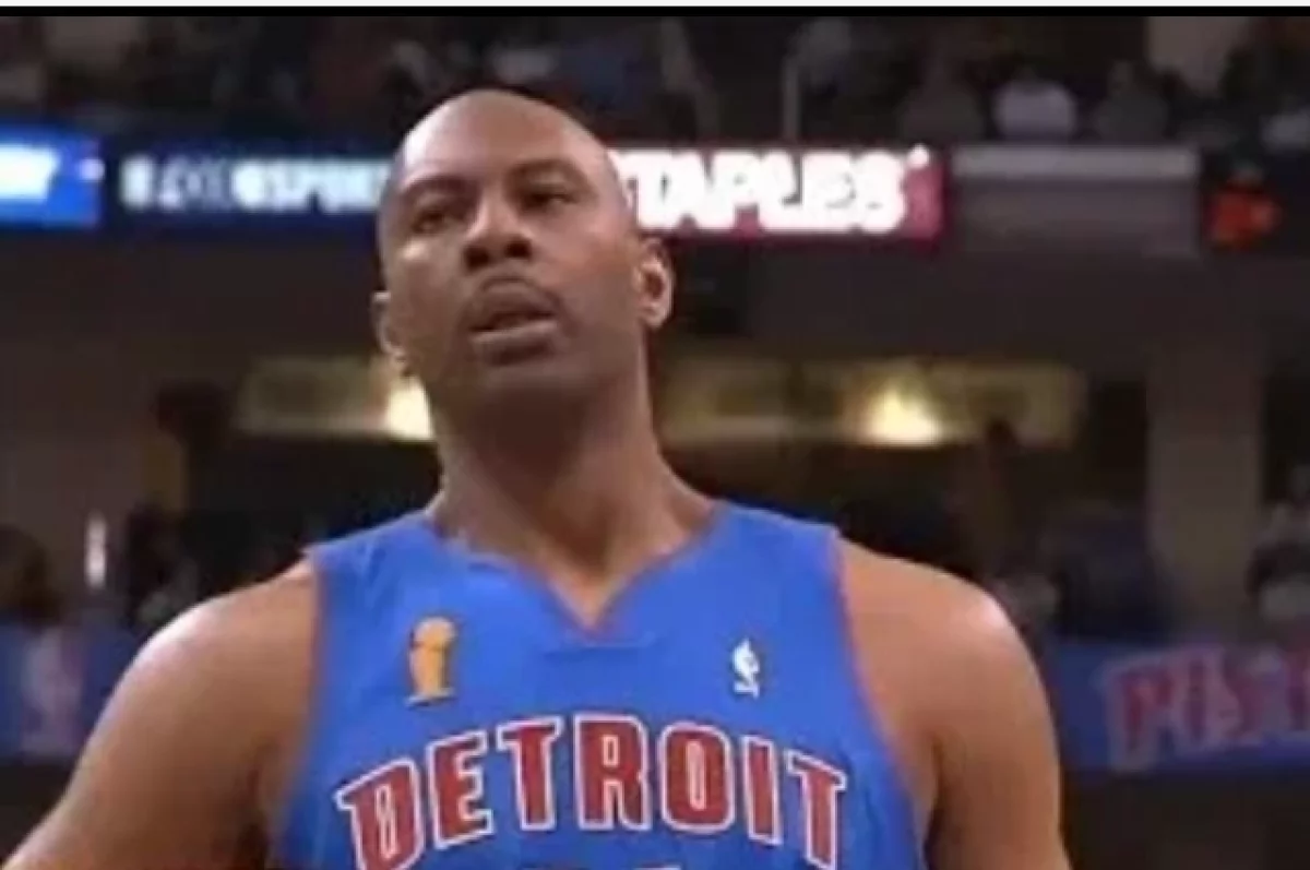 Чемпион НБА 2004 года Элден Кэмпбелл умер в 57 лет