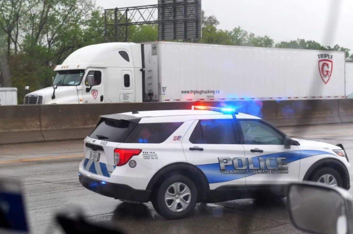 NYT: во время перестрелки на заправке в Небраске пострадали 3 полицейских