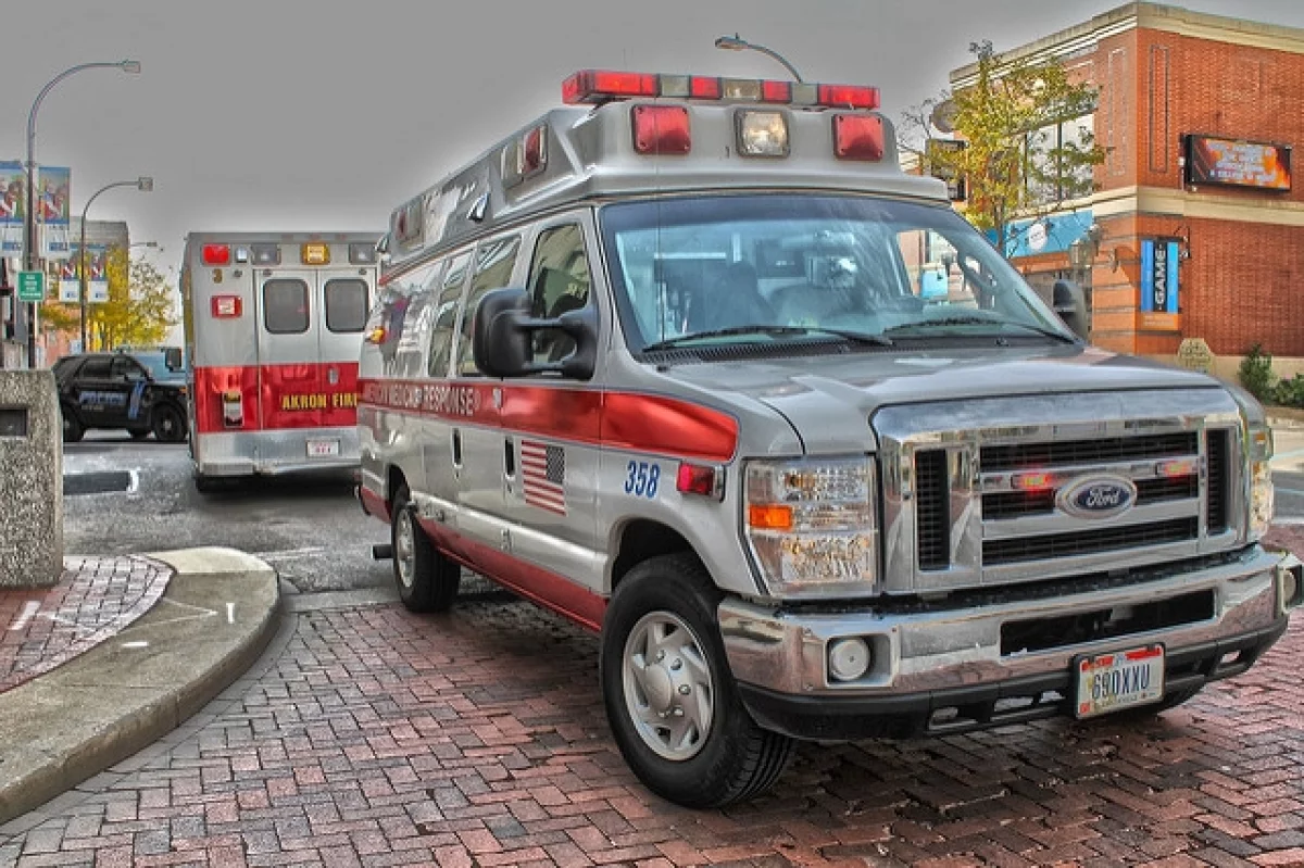 В США радиоуправляемый самолет пронзил сердце мужчины