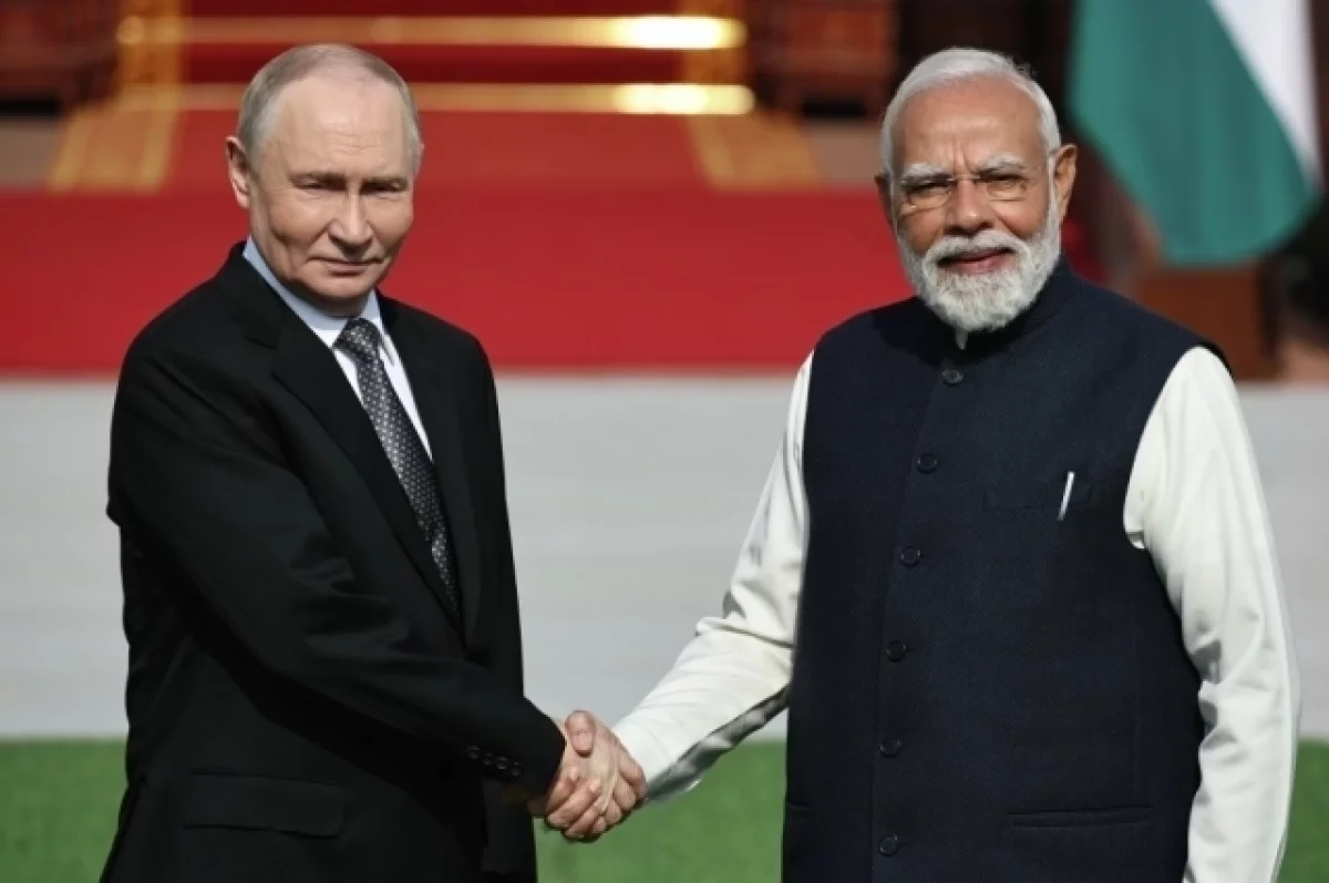 Путин: у России и Индии доверительные отношения в военно-технической сфере