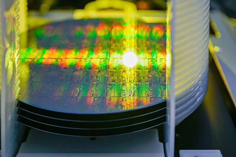 Пока предприятие работает в тестовом режиме, но к следующему лету выйдет на промышленную эксплуатацию.