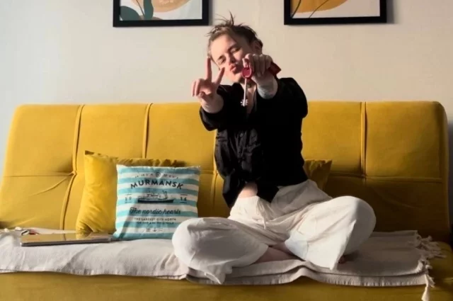 Уже больше года Лариса Анашкина ходит по судам.