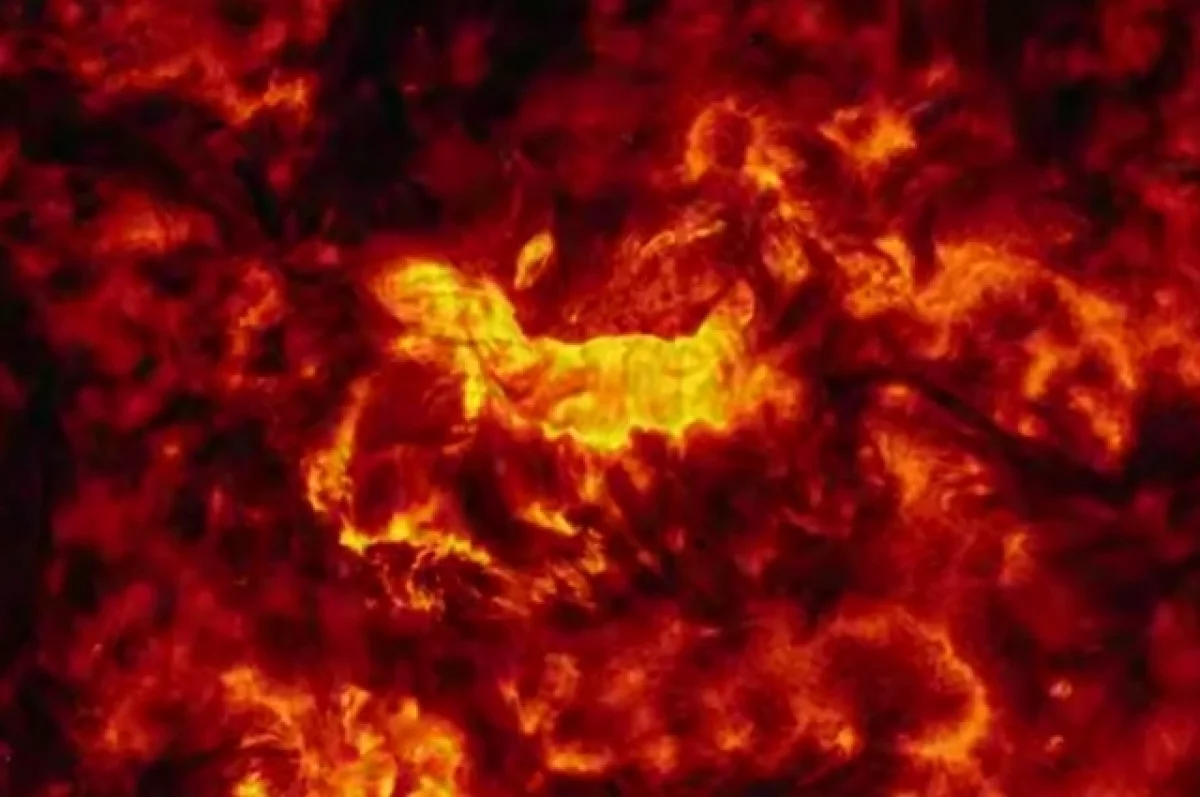 Двойная вспышка на Солнце может вызвать магнитную бурю 9 декабря