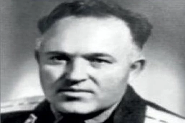 Александр Богашев в послевоенное время трудился электрослесарем и механиком.