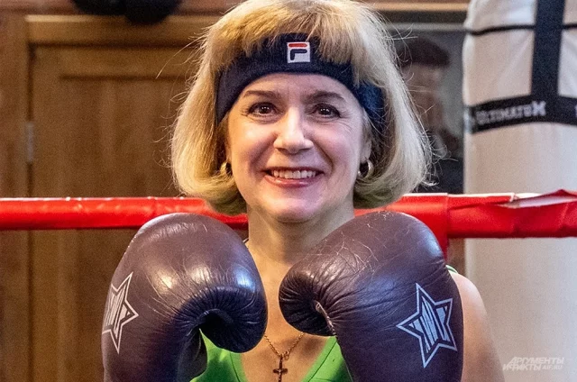 В отличие от силовых тренировок бокс не даёт прироста мышц, зато хорошо помогает похудеть.