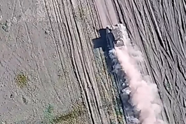 После штурма Остаповского российские подразделения полностью контролируют дорогу.