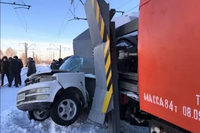 На одном и том же переезде за несколько лет погибли уже пять человек.