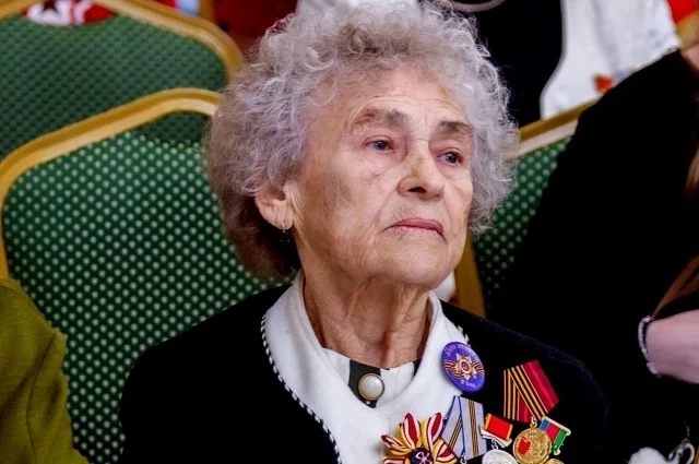 Недавно Нина Борисовна перенесла операцию.
