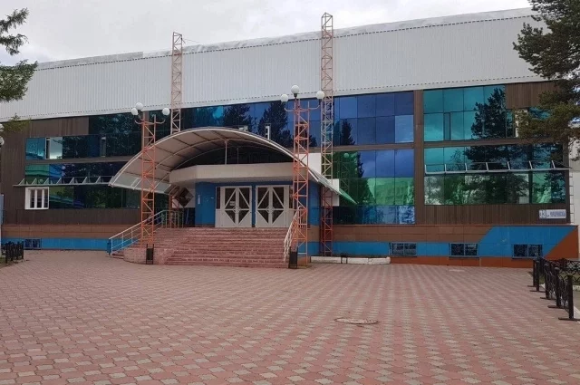 Соревнования по плаванию закончились химическим ожогом для детей.