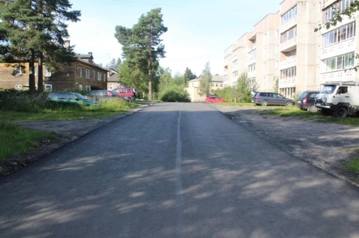 Многодетная мама из Петрозаводска просит переселить их из аварийного дома