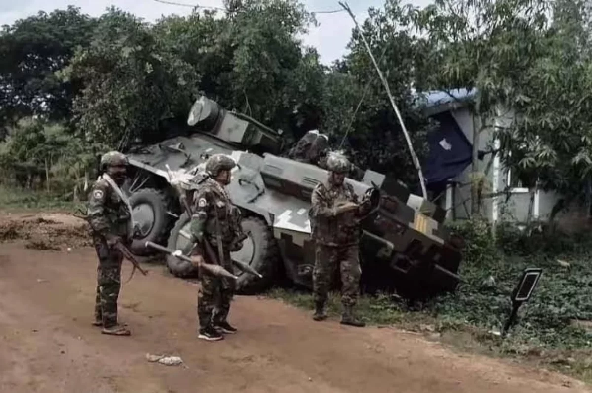 Появилось фото затрофеенного военными Камбоджи украинского БТР