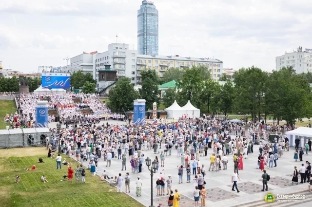 Позитивные перемены в облике Екатеринбурга видят и жители, и гости.