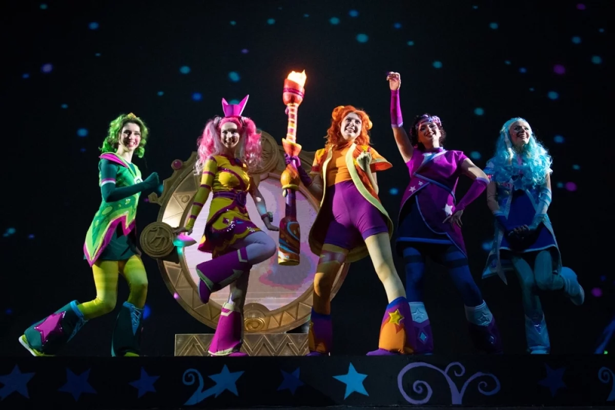 Уникальный интерактив. 5 причин посетить новогоднее шоу в Острове Мечты