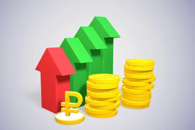 Высокая ключевая ставка также делает спекулятивные игры против рубля крайне дорогими и охлаждает импортный спрос.