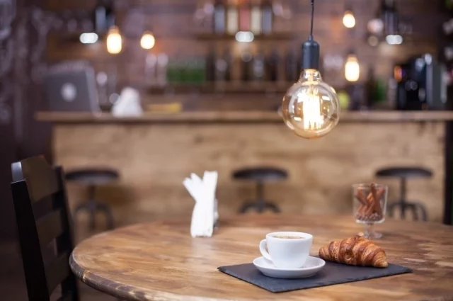 В РТ на месяц закрыли кафе после отравления посетителей