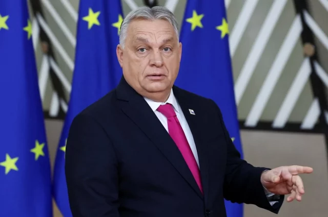 Виктор Орбан заявил, что о продолжении войны мечтают близорукие политики, производители оружия и банкиры.