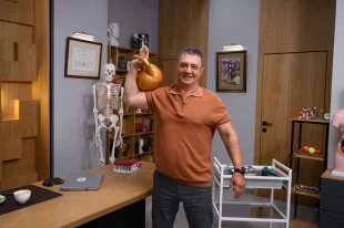 Жизнь доктора Мясникова – как авантюрный роман.