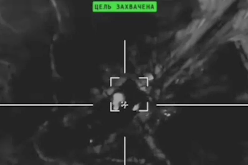 В Запорожской области расчет разведывательно-ударного комплекса ZALA «Ланцет» группировки «Восток» уничтожил САУ «Богдана» ВСУ.