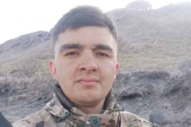 Евгений Спицын всегда мечтал о форме и пагонах.