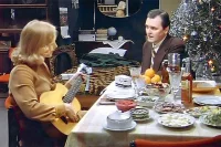 Повторить легендарный стол можно, но дорого.