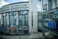 В Европарламенте действительно допускают возможность пересмотра основ конституционного строя ЕС.