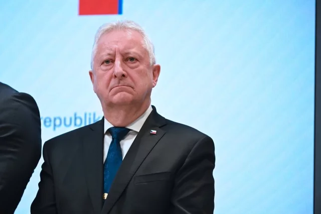 Министр обороны Чехии Яромир Зуна.