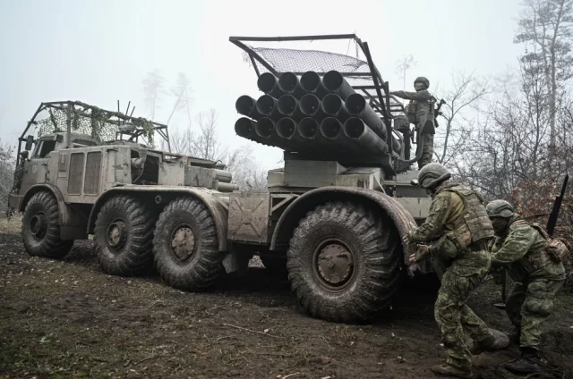 Российские войска на Волчанском направлении (Харьковская область) преодолели все укрепрайоны противника в приграничье и вышли на оперативный простор.