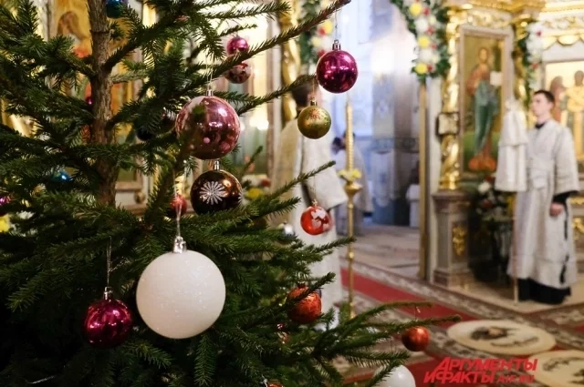 В ночь на 1 января в храмах проходит литургия